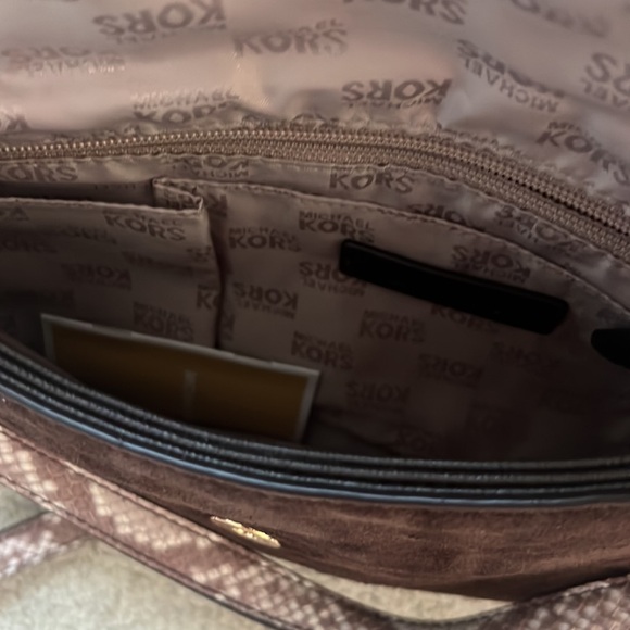 Michael Kors Embossed Python Brown Suede Shoulder Bag - Brand New - Picture 4 of 8